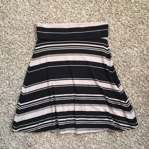 Old Navy Black & Tan Striped Skirt